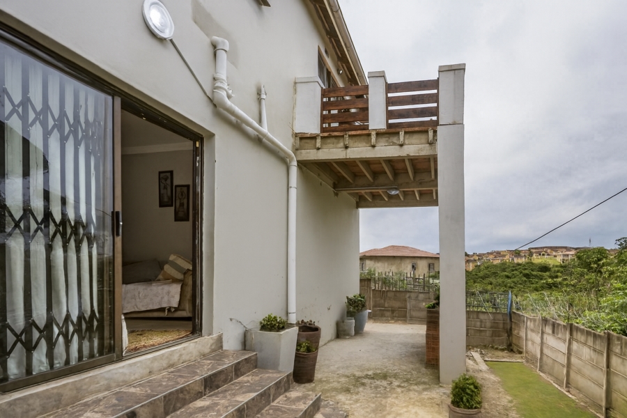 5 Bedroom Property for Sale in Beacon Bay North Eastern Cape